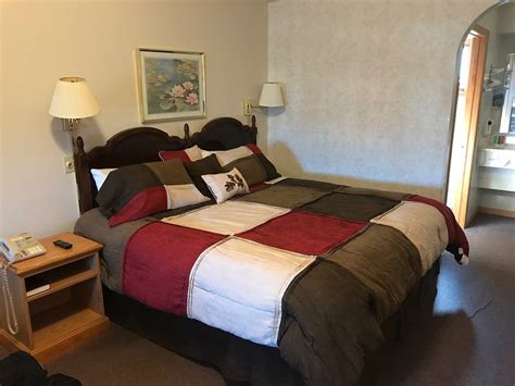 THE 10 BEST Bryan Hotel Deals (Aug 2024).